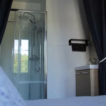 La Lisette אטרטאט